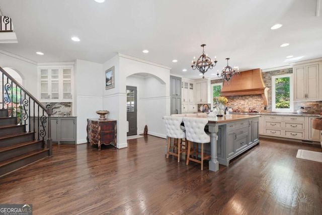 630 Danas Ridge Drive, Roswell, GA 30075