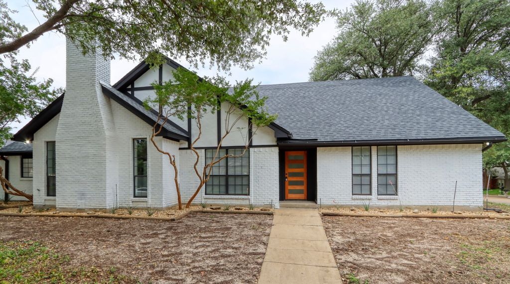 1513 Raintree Court, Grand Prairie, TX 75050