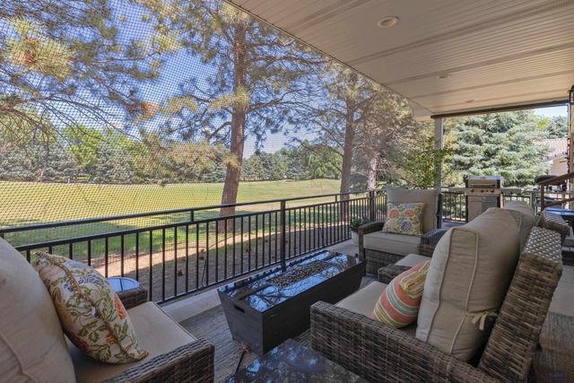 3422 WILLOWBEND RD, Rapid City, SD 57703
