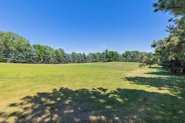 3422 WILLOWBEND RD, Rapid City, SD 57703