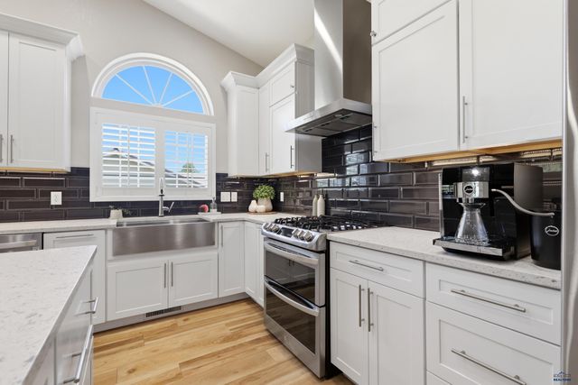 3422 WILLOWBEND RD, Rapid City, SD 57703