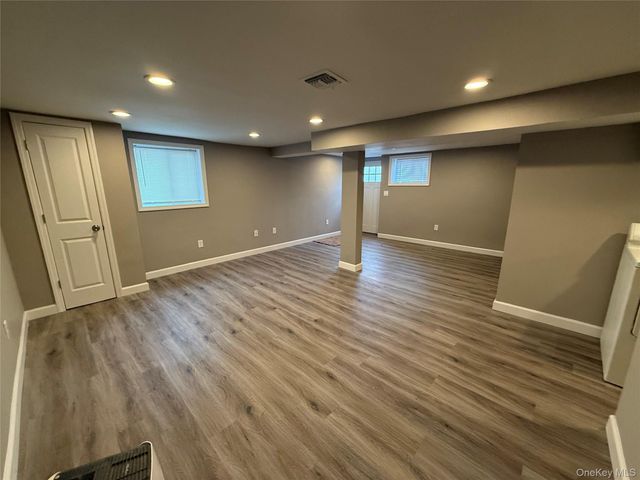 1068 Connetquot Avenue, Central Islip, NY 11722