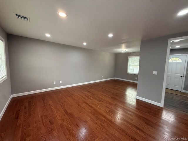 1068 Connetquot Avenue, Central Islip, NY 11722