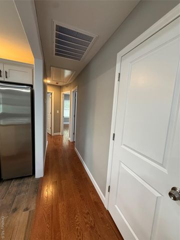 1068 Connetquot Avenue, Central Islip, NY 11722