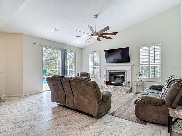 18902 SAINT LAURENT DRIVE, Lutz, FL 33558
