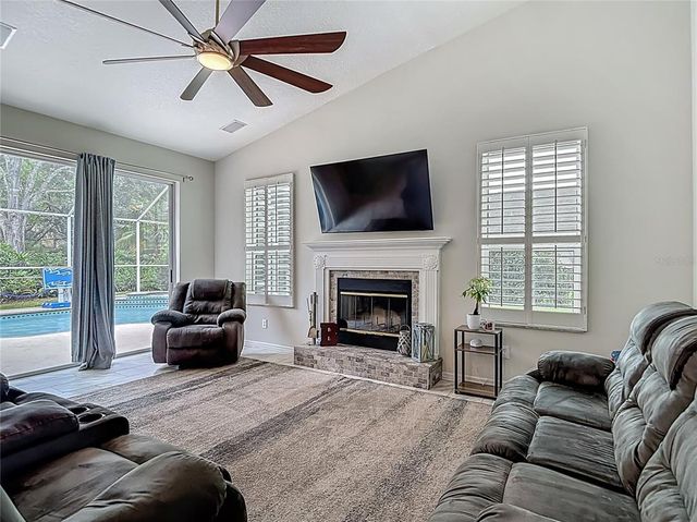 18902 SAINT LAURENT DRIVE, Lutz, FL 33558