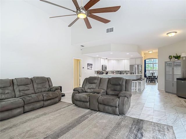 18902 SAINT LAURENT DRIVE, Lutz, FL 33558