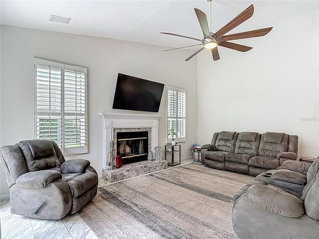 18902 SAINT LAURENT DRIVE, Lutz, FL 33558