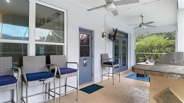 18902 SAINT LAURENT DRIVE, Lutz, FL 33558