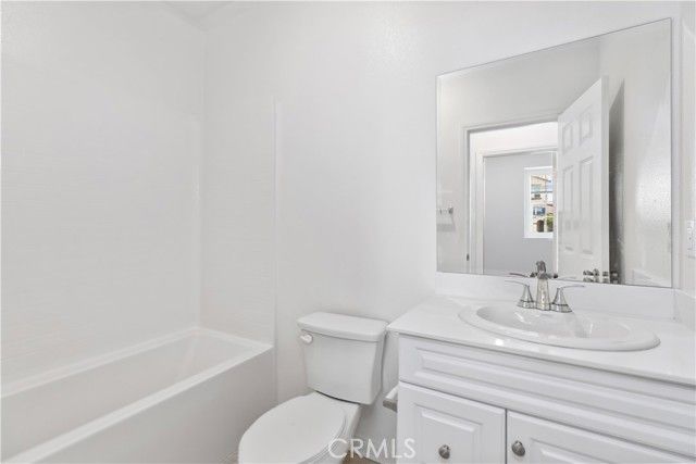 8822 Searcher, Chino, CA 91708