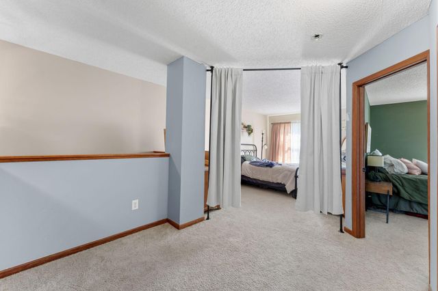 15648 Emerald Drive N 2, Hugo, MN 55038