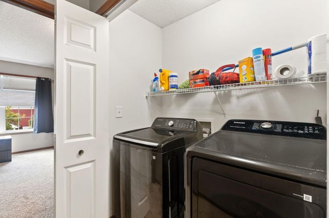 15648 Emerald Drive N 2, Hugo, MN 55038