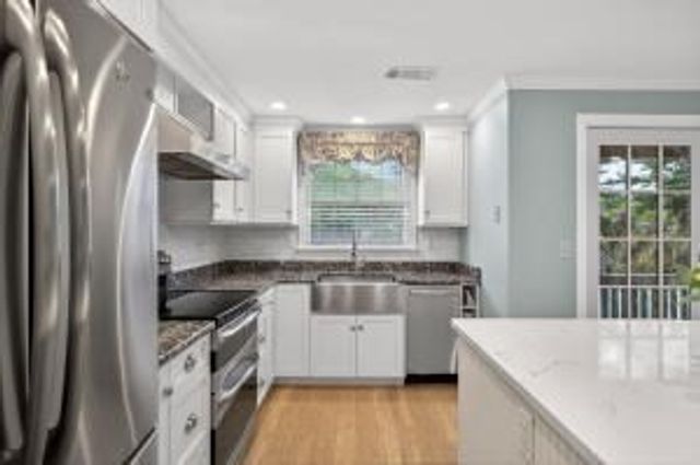 727 Main St F3, Barnstable, MA 02655