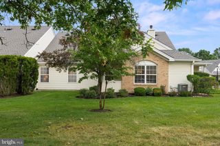 2902 SWEETLEAF TER, Mount Laurel, NJ 08054