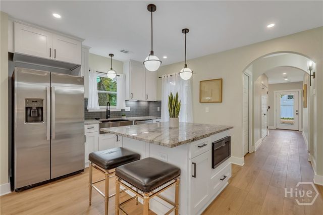 402 E 57th Street, Savannah, GA 31405