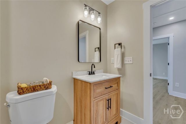 402 E 57th Street, Savannah, GA 31405