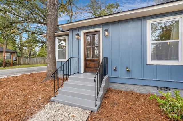 402 E 57th Street, Savannah, GA 31405