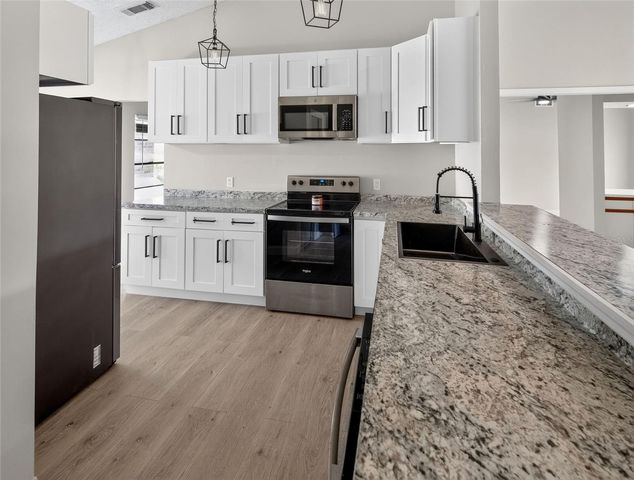 10428 TARA DRIVE, Riverview, FL 33578