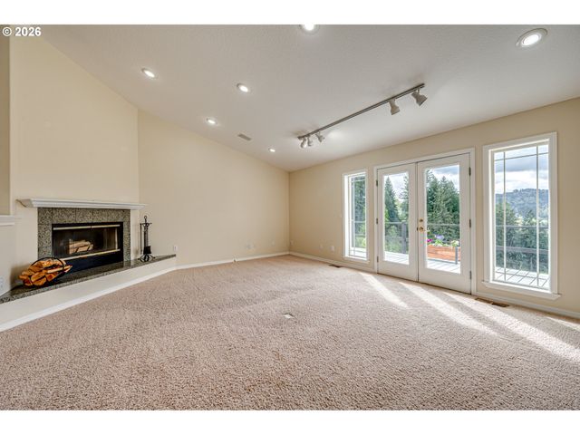 351 BUTTE HILL Rd, Woodland, WA 98674