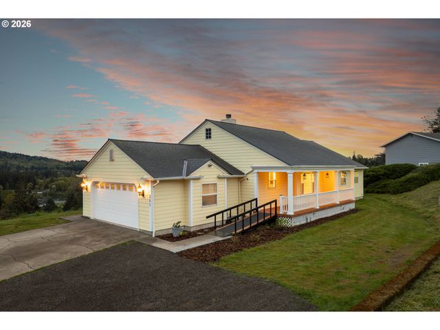 351 BUTTE HILL Rd, Woodland, WA 98674