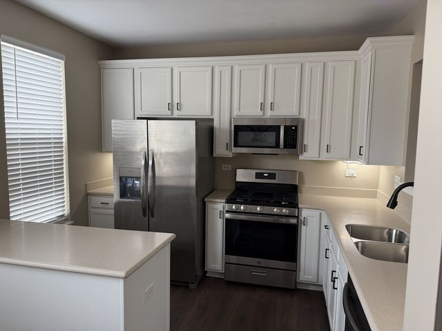 3401 Kentshire Circle, Aurora, IL 60504