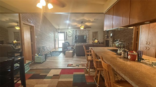 1356 Kerry Lane, Azle, TX 76020