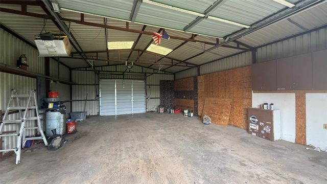1356 Kerry Lane, Azle, TX 76020