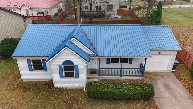 105 Coolspring Circle, Michigan City, IN 46360