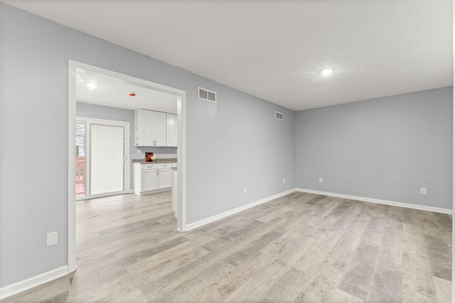 105 Coolspring Circle, Michigan City, IN 46360