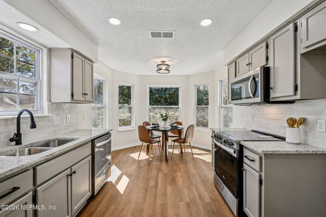 1347 BEE Street W, Orange Park, FL 32065