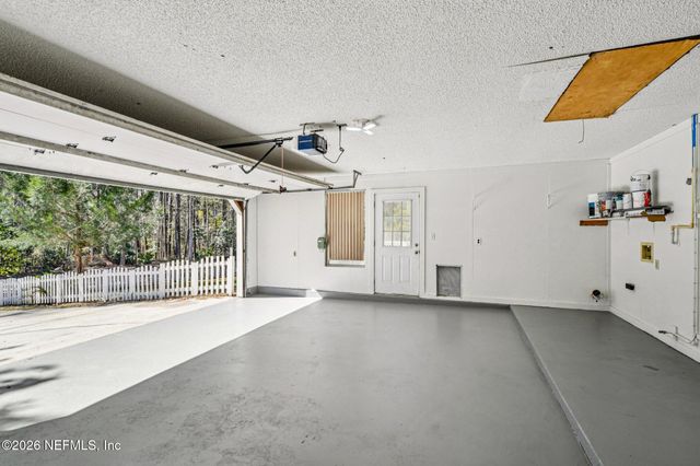 1347 BEE Street W, Orange Park, FL 32065