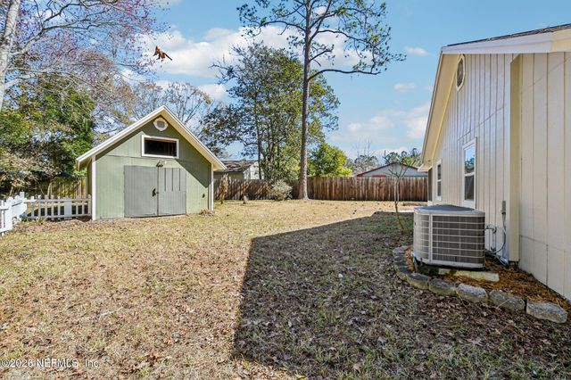 1347 BEE Street W, Orange Park, FL 32065