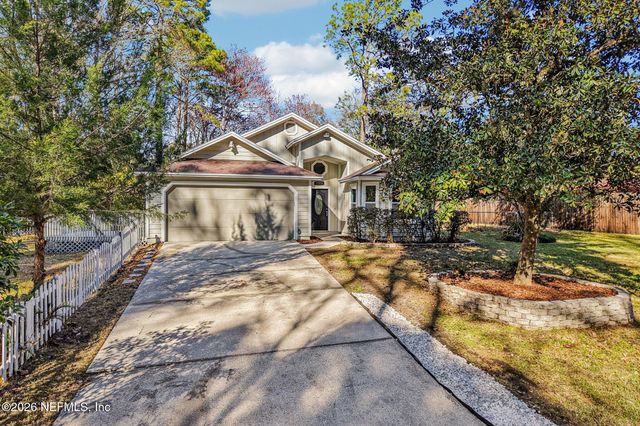 1347 BEE Street W, Orange Park, FL 32065