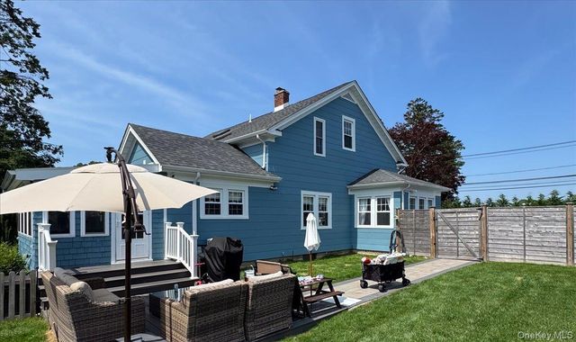 36 Atlantic Avenue, Blue Point, NY 11715