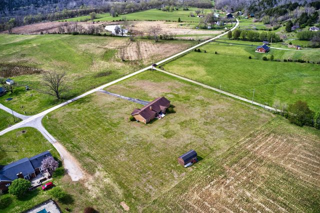 3886 Jackson Ferry Road, Winchester, KY 40391