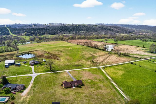 3886 Jackson Ferry Road, Winchester, KY 40391
