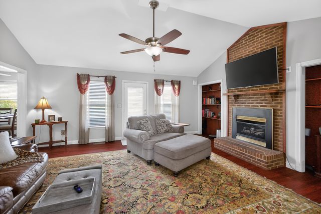 3886 Jackson Ferry Road, Winchester, KY 40391