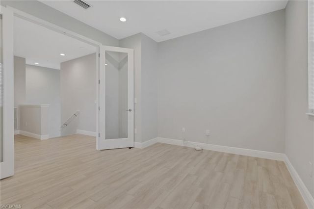 2633 Seychelles CIR 2305, Other, FL 34112