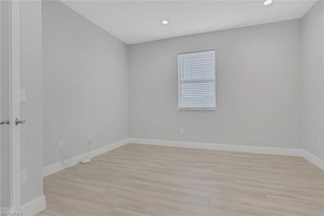 2633 Seychelles CIR 2305, Other, FL 34112