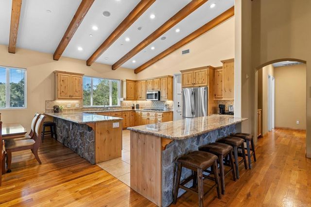 14671 Mussey Grade Rd, Ramona, CA 92065