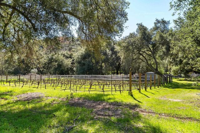 14671 Mussey Grade Rd, Ramona, CA 92065
