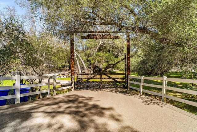 14671 Mussey Grade Rd, Ramona, CA 92065