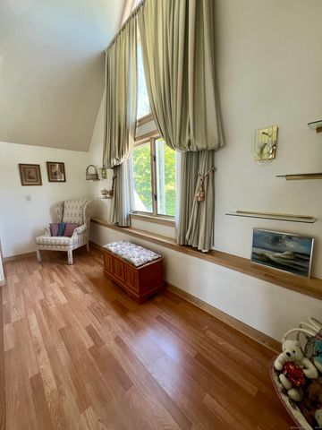 131 Popes Island Road 131, Milford, CT 06461