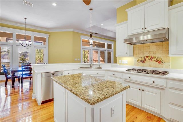 1119 Bannerman Road, Tallahassee, FL 32312