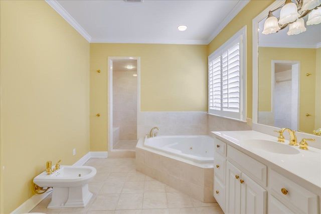 1119 Bannerman Road, Tallahassee, FL 32312