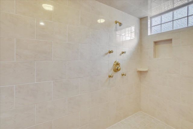 1119 Bannerman Road, Tallahassee, FL 32312