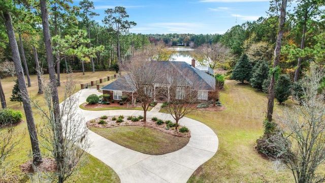 1119 Bannerman Road, Tallahassee, FL 32312