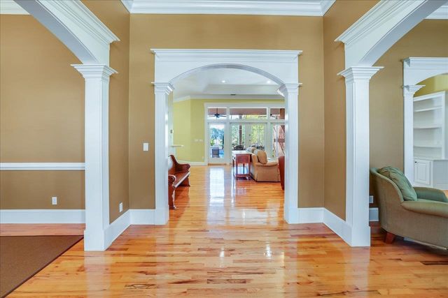 1119 Bannerman Road, Tallahassee, FL 32312