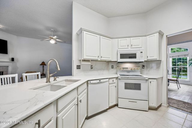 865 LAGUNA Drive, Fernandina Beach, FL 32034