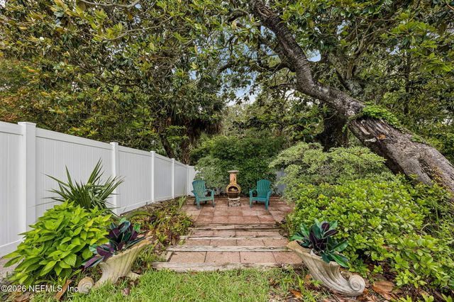 865 LAGUNA Drive, Fernandina Beach, FL 32034